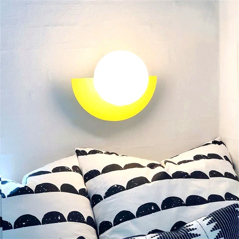Applique Murale LED Design Fun Coloré, Métal Compact Moderne, Chambre