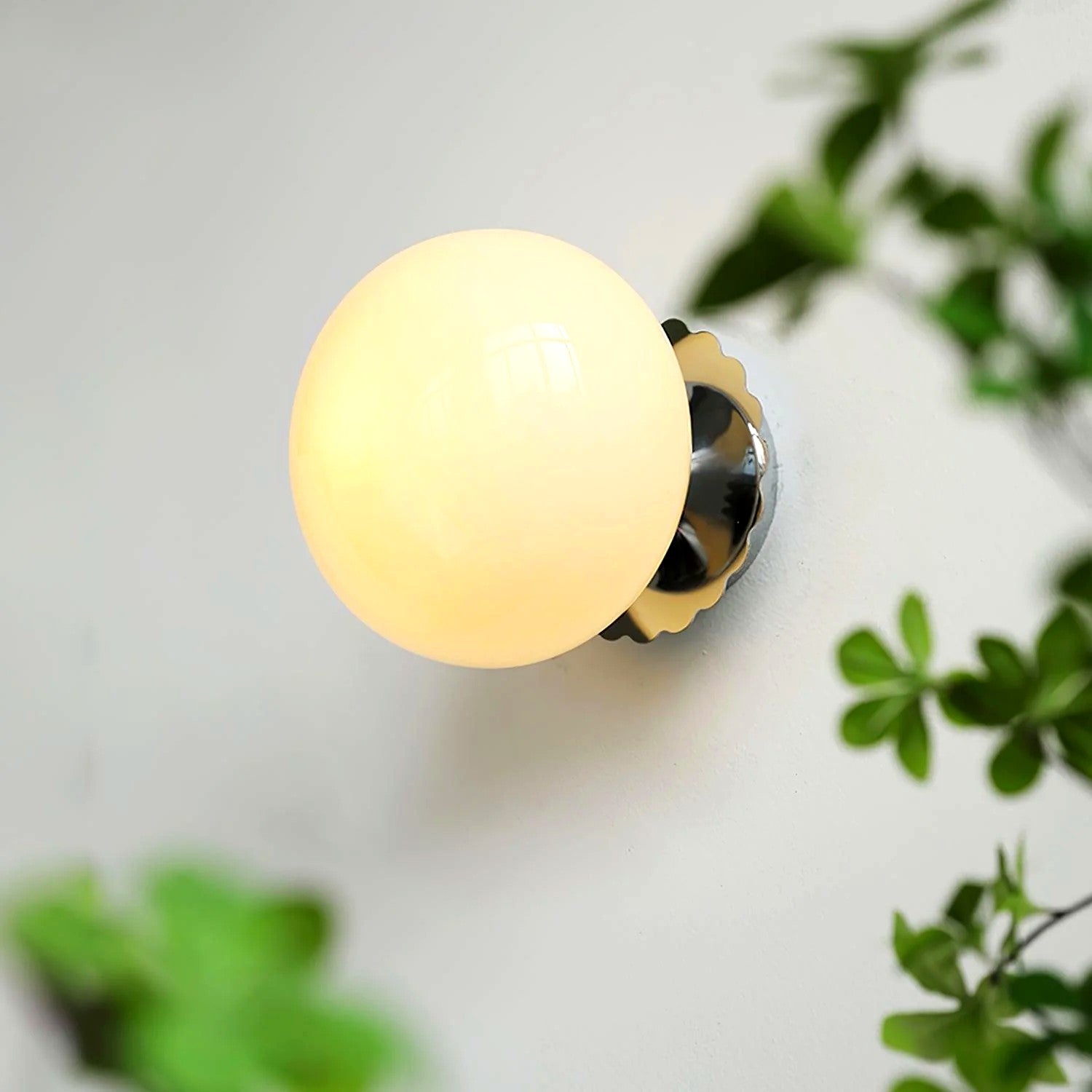 Applique Murale Marshmallow Globe Verre, Design Tendre Sophistiqué