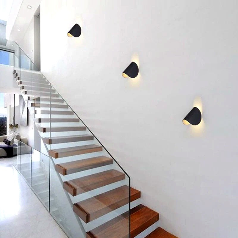 Applique Murale Rotative 360 Degrés Forme Conque, Métal Design