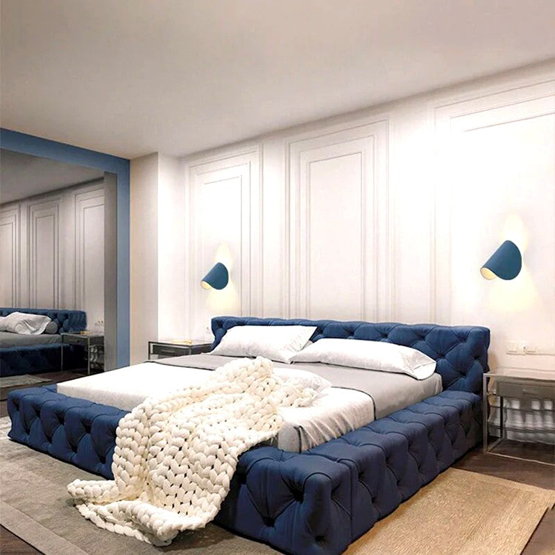 Applique Murale Rotative 360 Degrés Forme Conque, Métal Design