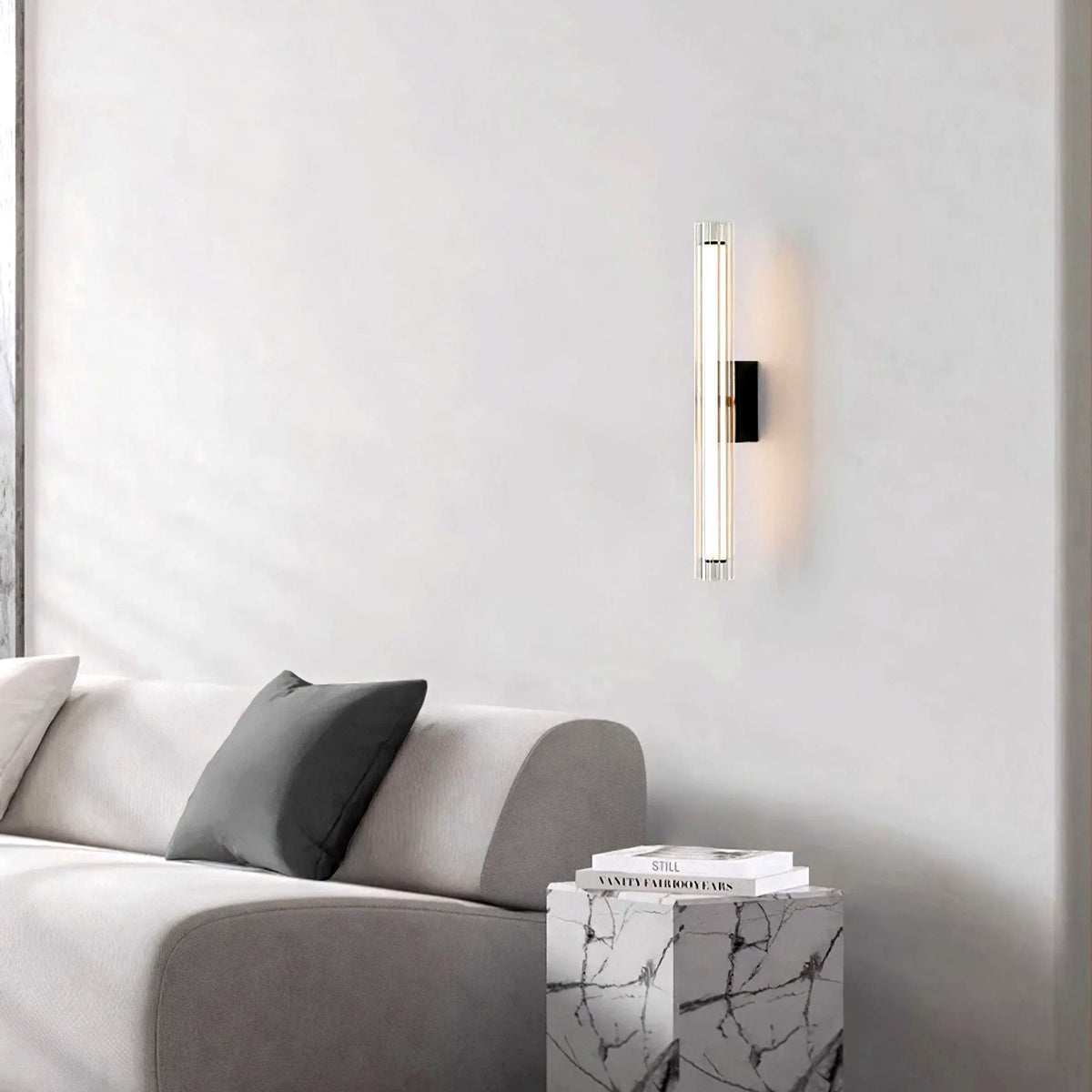 Applique Murale Tube Verre Contemporaine Noire, LED Intégrée, Colonne