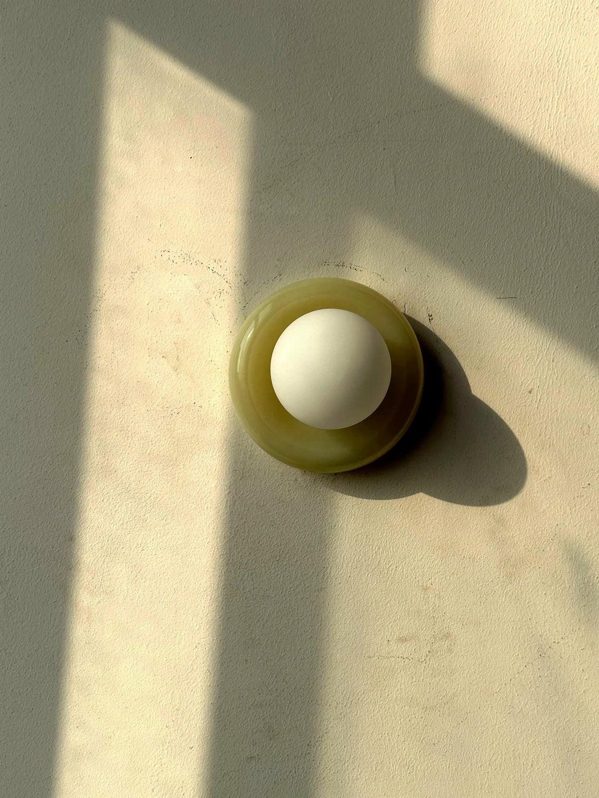 Applique Murale Verre Jade Minimaliste, Halo Doux Contemporain