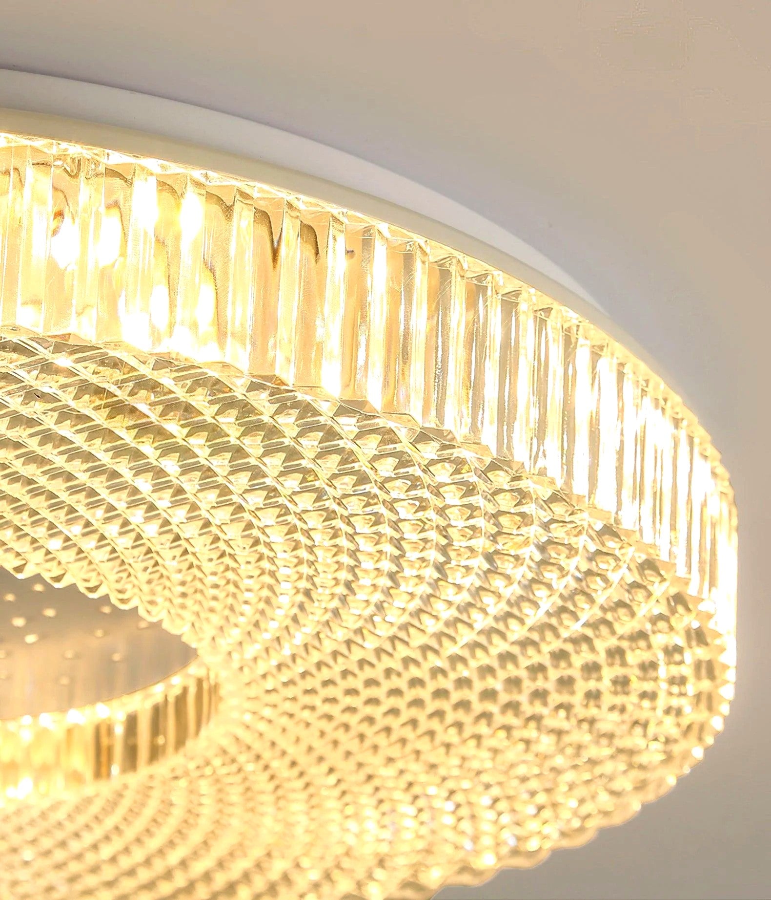 Plafonnier Rond Acrylique de Luxe, LED Intégrée, Monture Métal