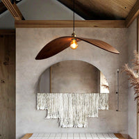 Suspension Bois Art Nordique Noyer, Silhouette Sculptée Graphique