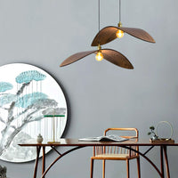 Suspension Bois Art Nordique Noyer, Silhouette Sculptée Graphique