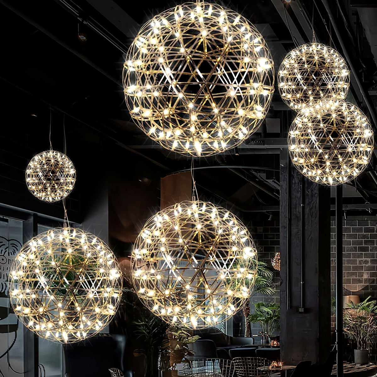Suspension Boules Multiples Luxe Postmoderne, Sphères Métal Poli