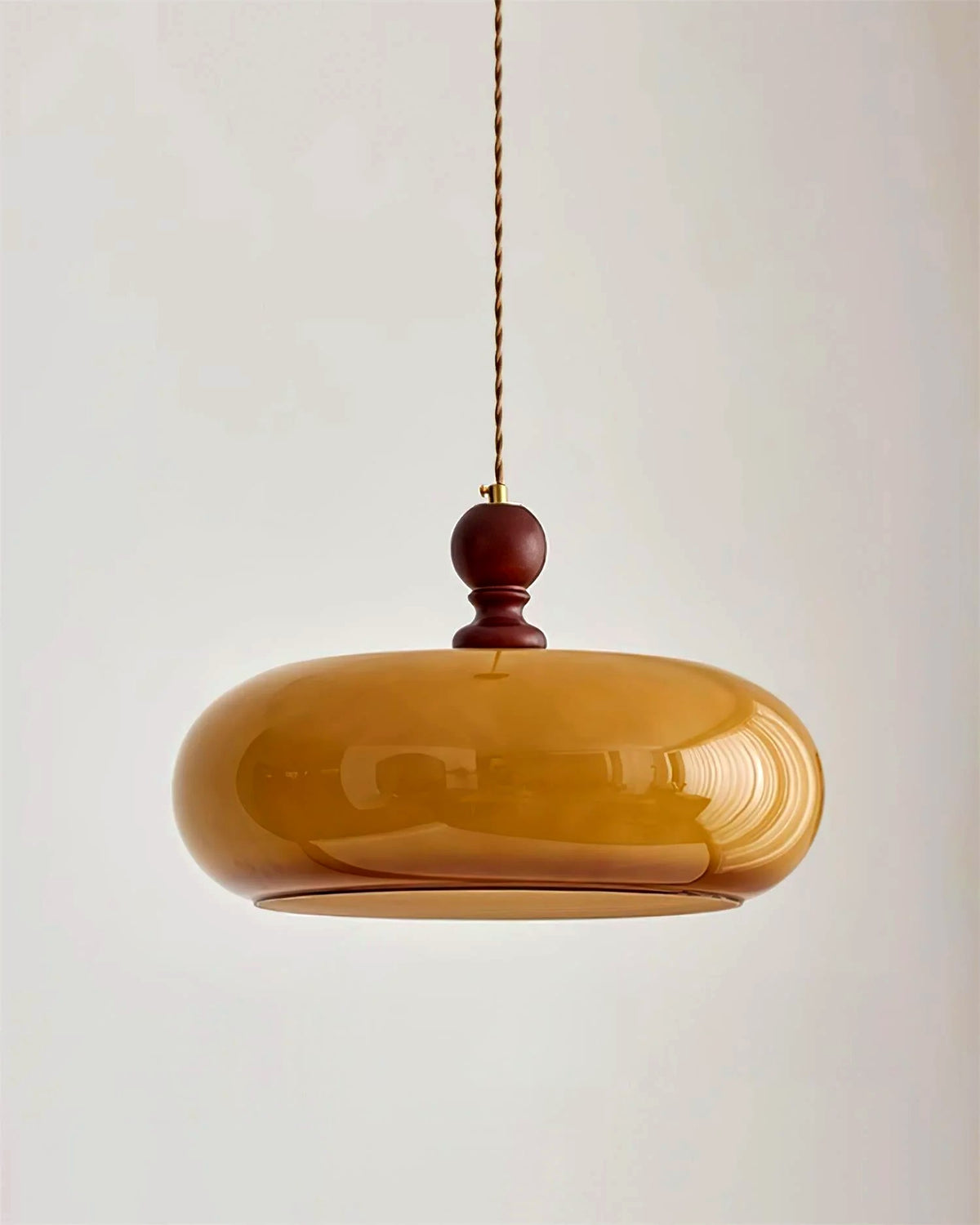 Suspension Verre Ambre Abat-Jour Rond, Monture Noyer Rétro Chic, Salle